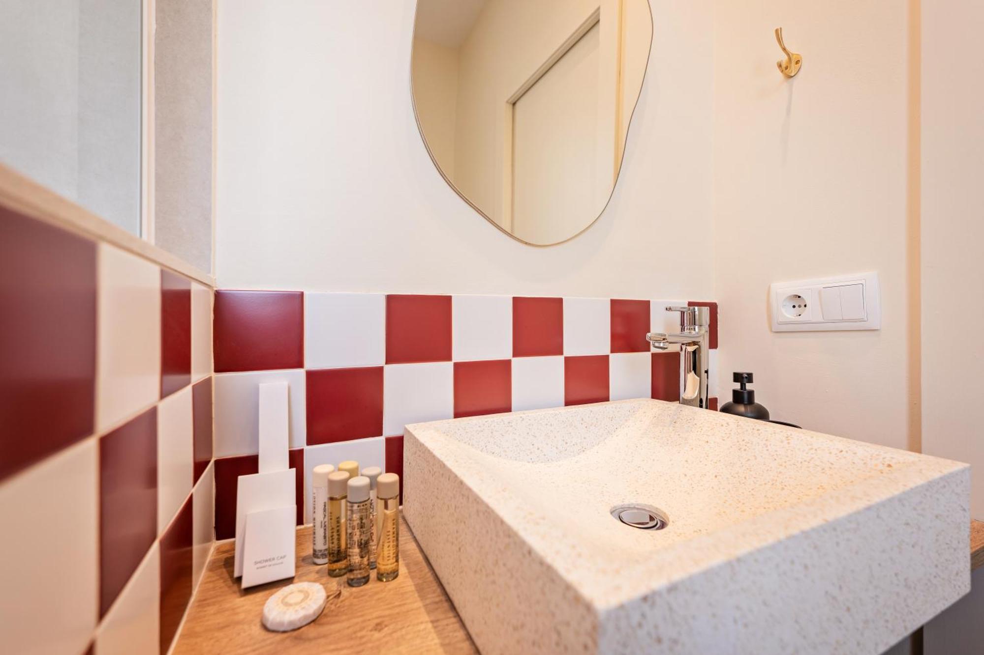 Sweett - Wellington Apartment Barcelona Exterior photo